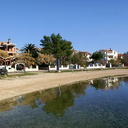 Luxury With A Swimming Pool Turanj, Biograd - 18274