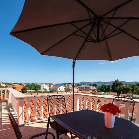 Luxury With A Swimming Pool Turanj, Biograd - 18274 Sveti Filip i Jakov