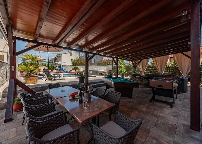 Luxury With A Swimming Pool Turanj, Biograd - 18274 *